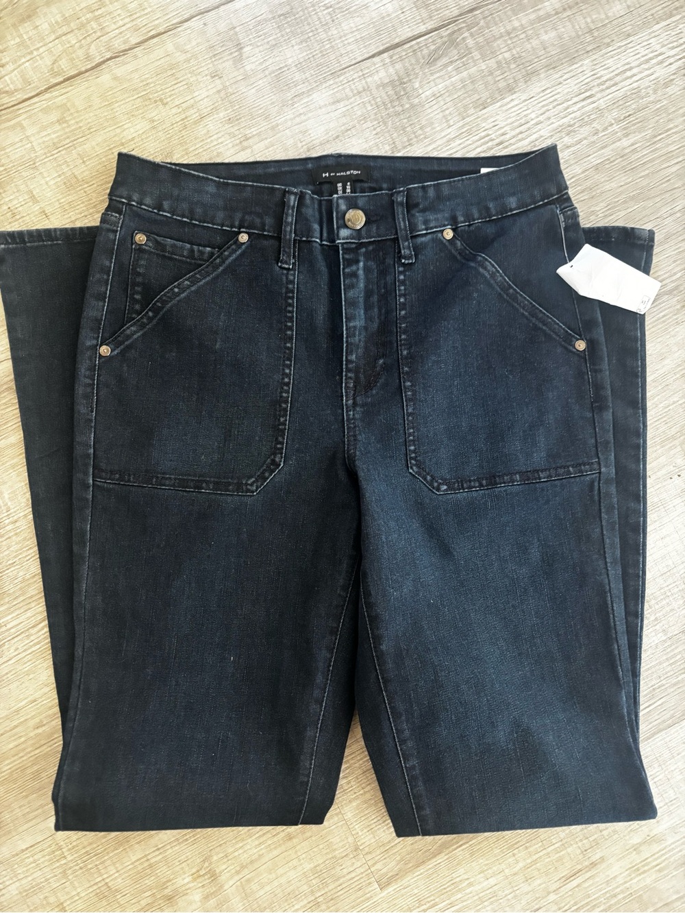 NWT H by Halston Women’s dark wash blue Jeans  Classic bootcut size 6